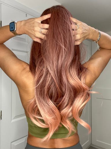 pink wavy wig