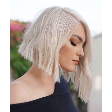 How to find the best synthetic wigs that look real for women