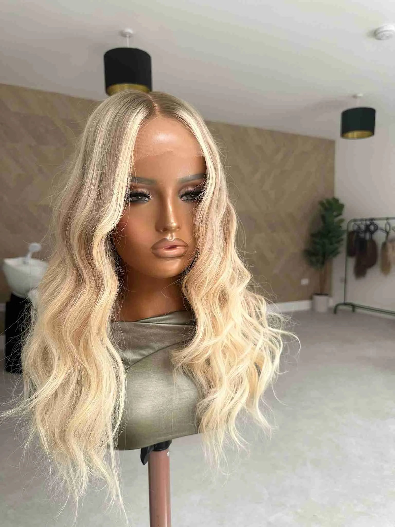 Long Wavy Rooted Blonde Balayage Hair Wig